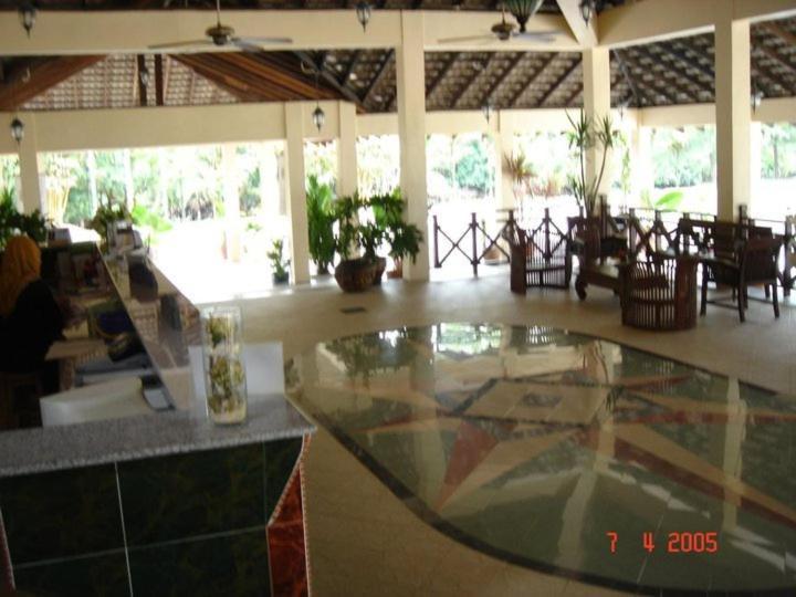 Hotel Sudara Beach Resort Kampong Cham Tangga Exterior photo